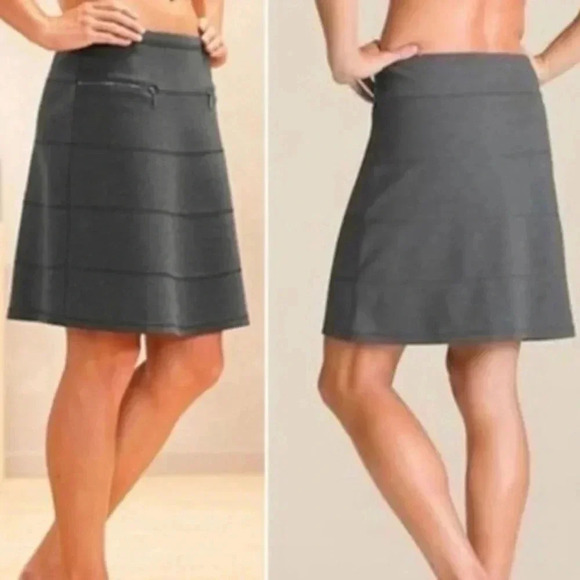 Athleta Dresses & Skirts - 🎉 Athleta Strata Gray Ponte Skirt